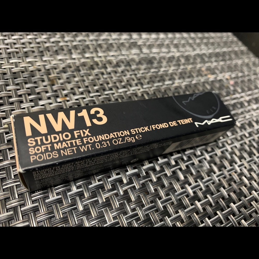 Studio Fix Foundation Stick